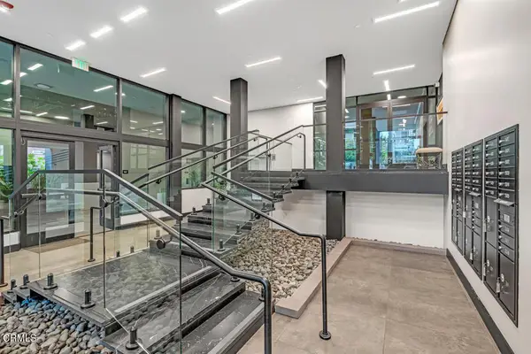 178 S Euclid Avenue #412, Pasadena, CA 91104