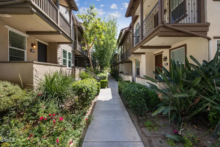 908 N Primrose Lane #A, Azusa, CA 91702 - #3