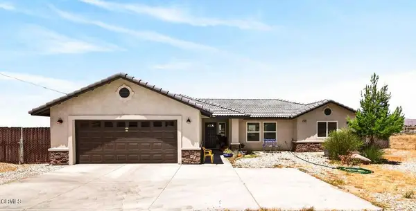 22422 Roundup Way, Apple Valley, CA 92308