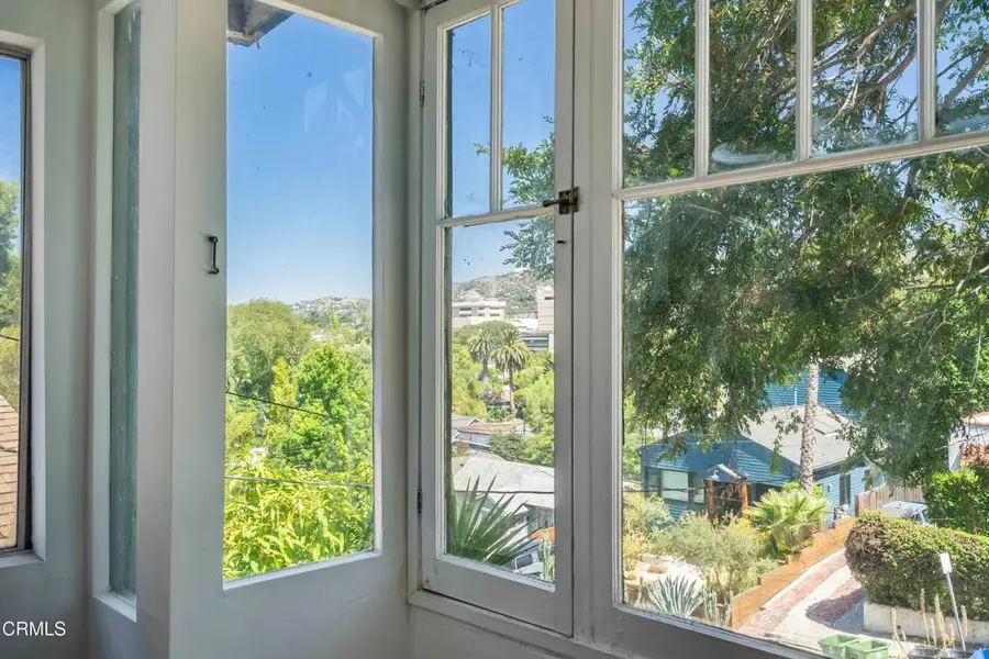 4012 Clayton Avenue W, Los Angeles, CA 90027 - #3