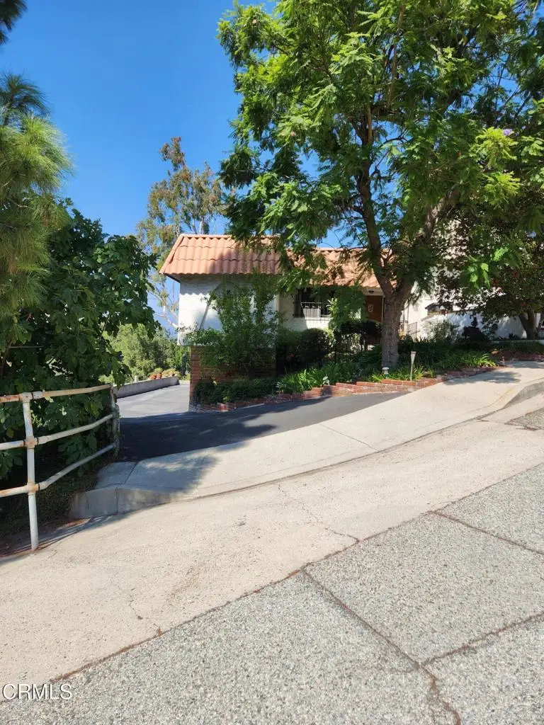 1913 Verdugo Loma Drive, Glendale, CA 91208 - #2