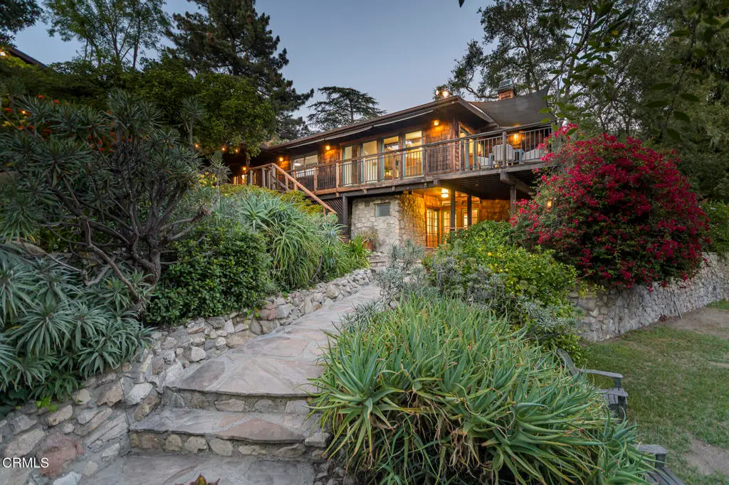5725 Canyonside Road, La Crescenta, CA 91214 - #1