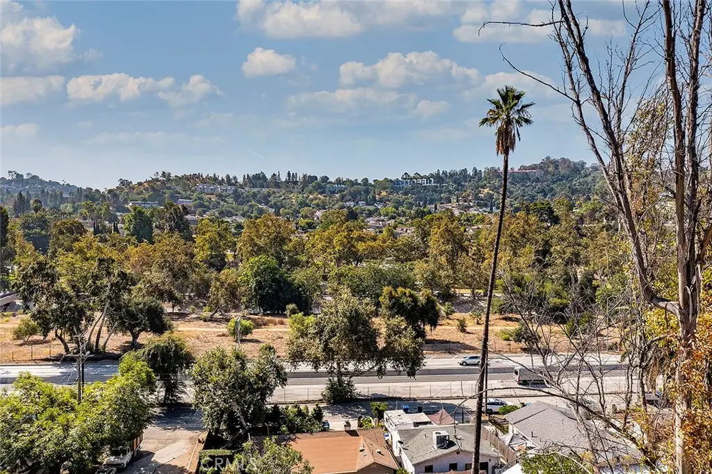 300 S Avenue 58, Highland Park, CA 90042 - Image #1