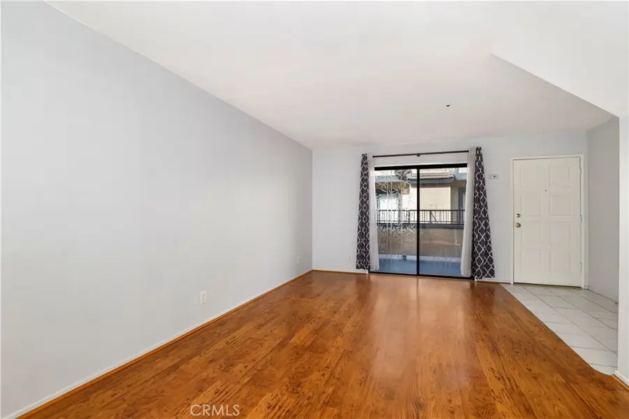 1814 8th Unit L, Monrovia, CA 91016 - Image #2