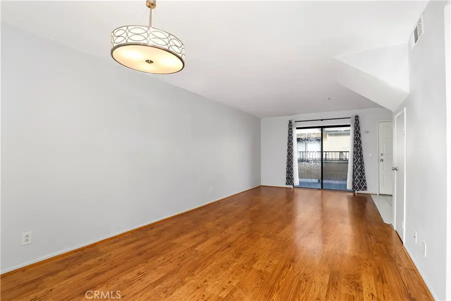 1814 8th Unit L, Monrovia, CA 91016 - Image #3