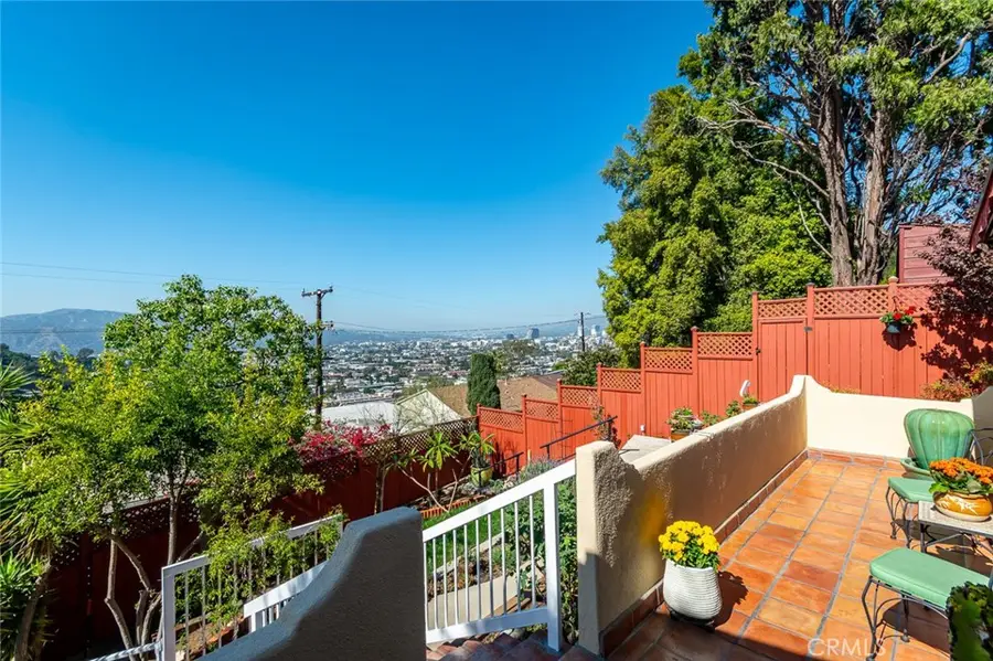 1404 Corona Drive, Glendale, CA 91205 - #3