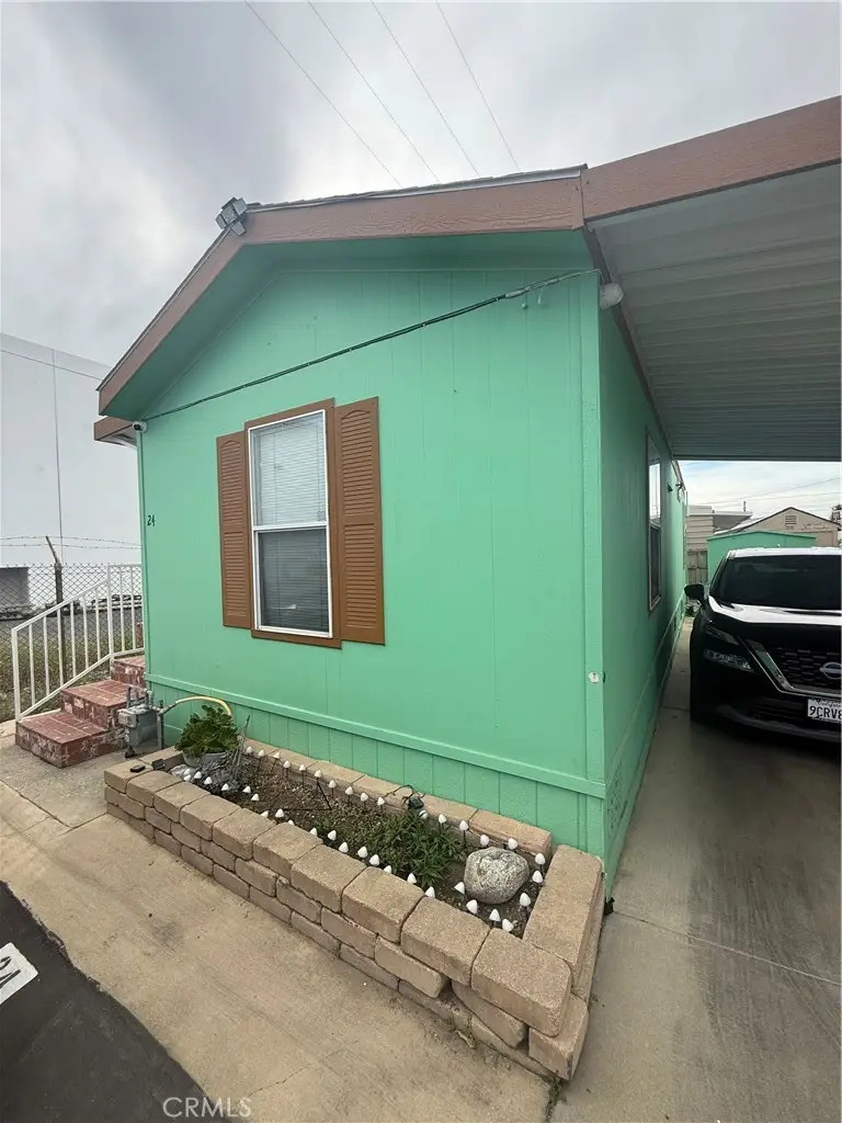 812 N Loren Avenue #SPC 24, Azusa, CA 91702 - Image #2