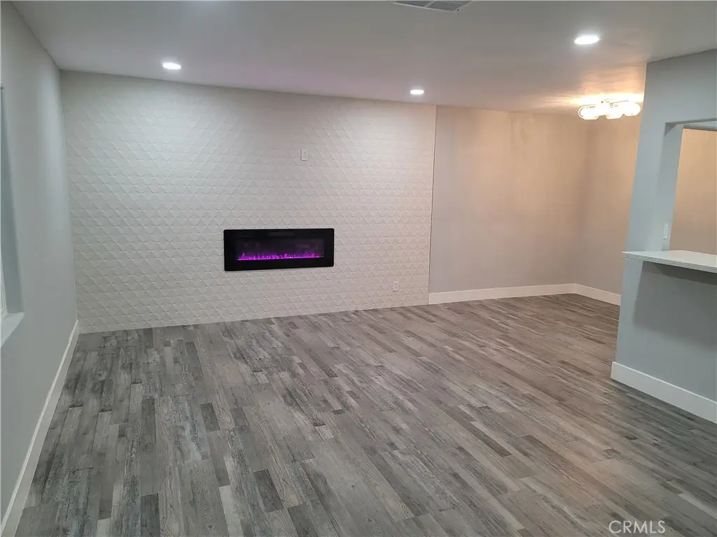 6251 Lemona, Van Nuys, CA 91411 - #1
