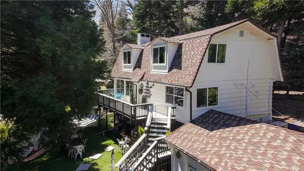 220 Oak Dr., Lake Arrowhead, CA 92352