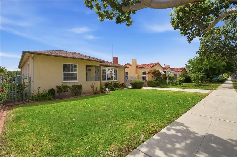 930 S Sierra Vista, Alhambra, CA 91801 - #2