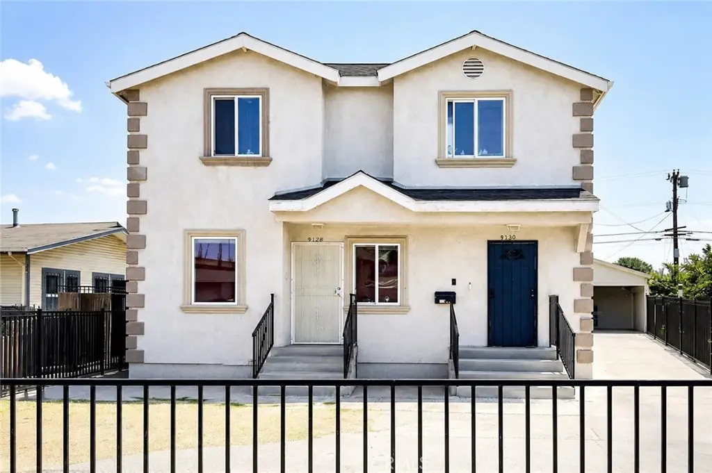 9128 Menlo, Los Angeles, CA 90044 - #1