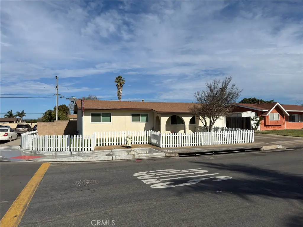 971 W Harding, Santa Maria, CA 93458 - #1