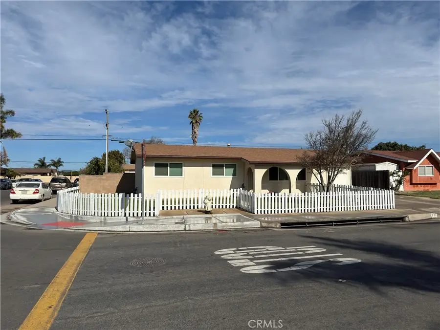 971 W Harding, Santa Maria, CA 93458 - #2
