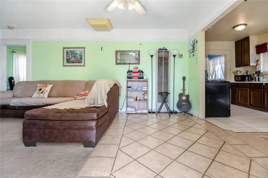 414 W Cameron, Hanford, CA 93230 - #3