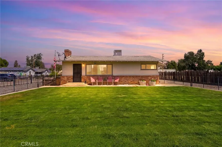 4007 W Myrtle Avenue, Visalia, CA 93277 - #2