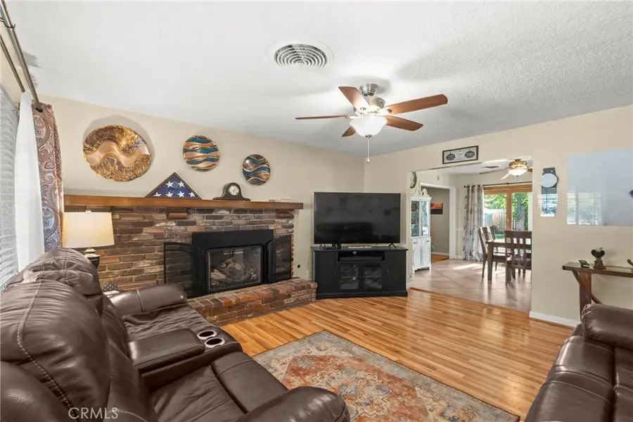 705 Elm, Tehachapi, CA 93561 - #3