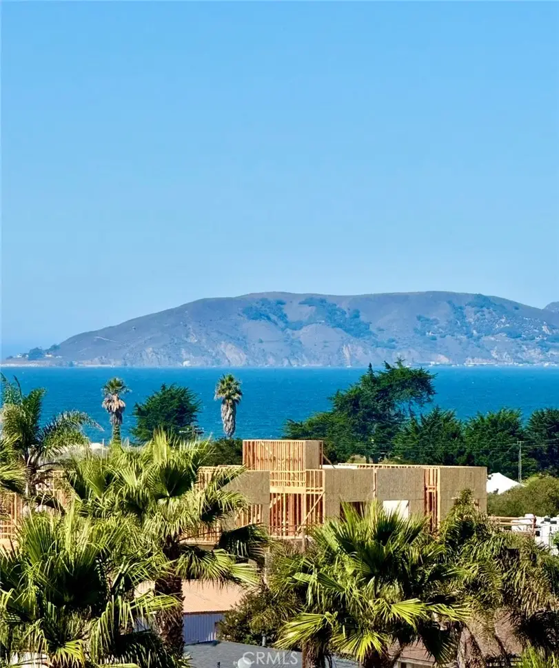 155 N 2nd Street, Grover Beach, CA 93433 - #3