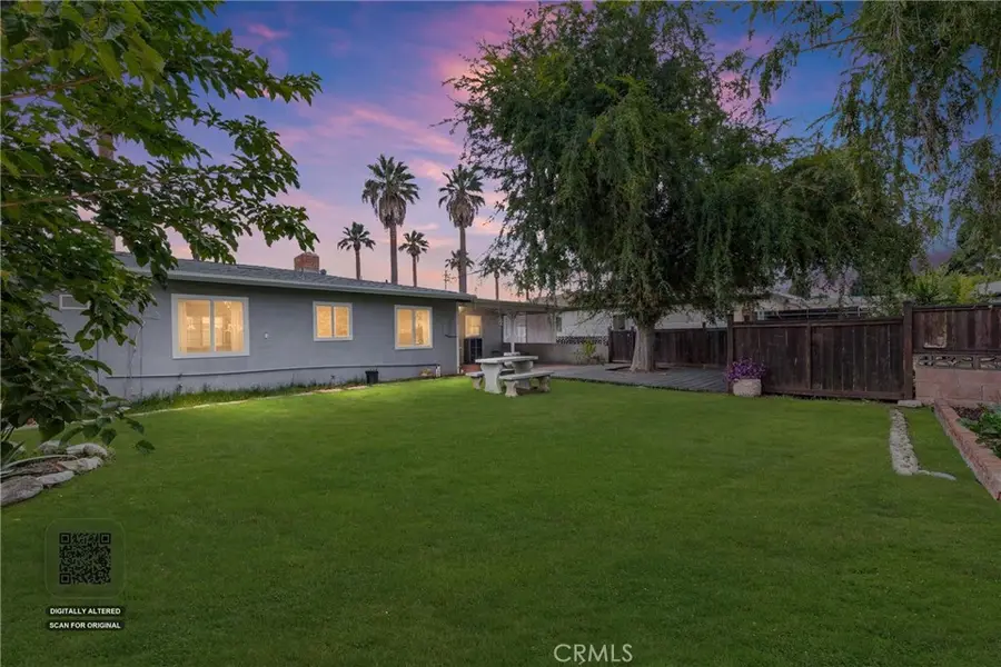 907 W Olive Avenue, Redlands, CA 92373 - #2