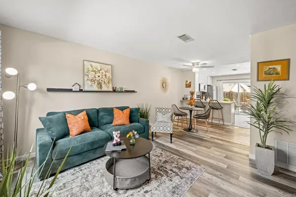 10323 Restful Ct, Santee, CA 92071