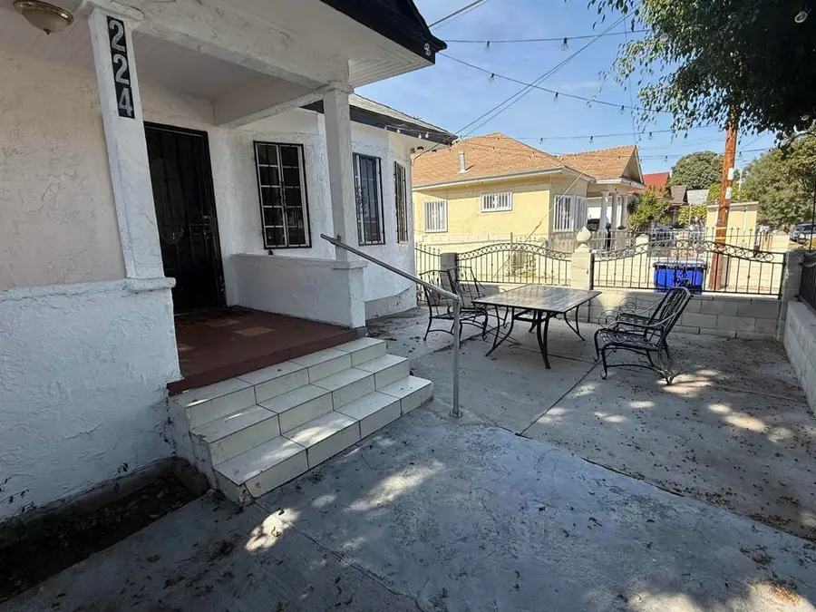 224 29th Street, San Diego, CA 92102 - #3