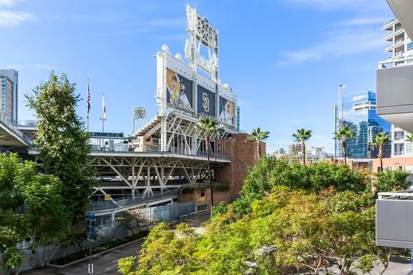 253 10th Ave #325, San Diego, CA 92101