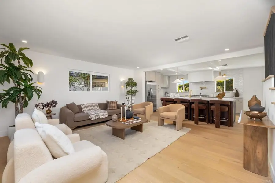 21792 Kaneohe Ln, Huntington Beach, CA 92646 - Image #3