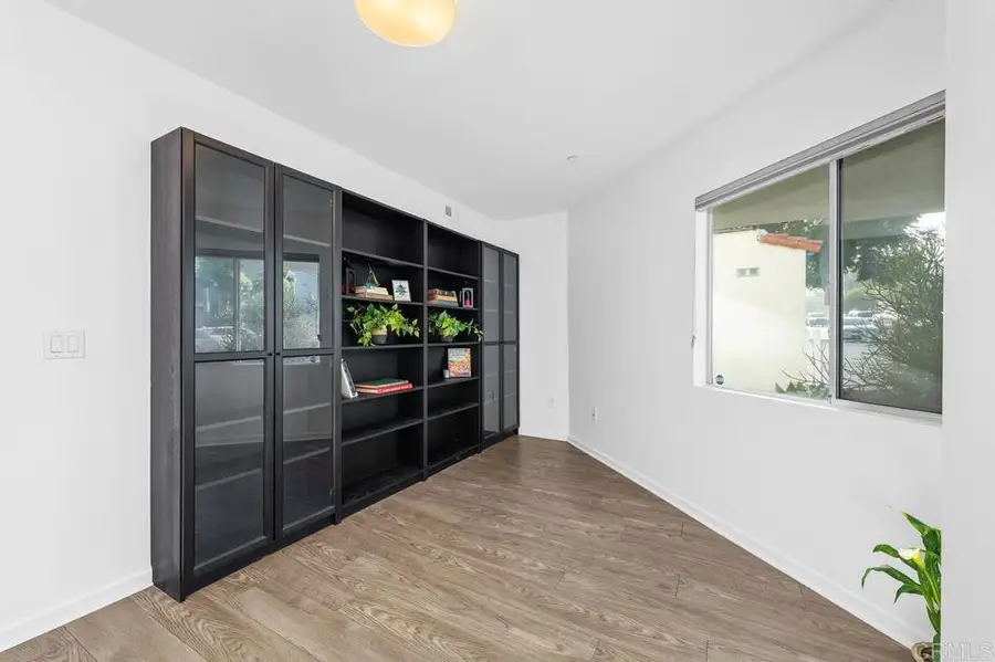 2187 Catalina Boulevard, San Diego, CA 92107 - Image #2