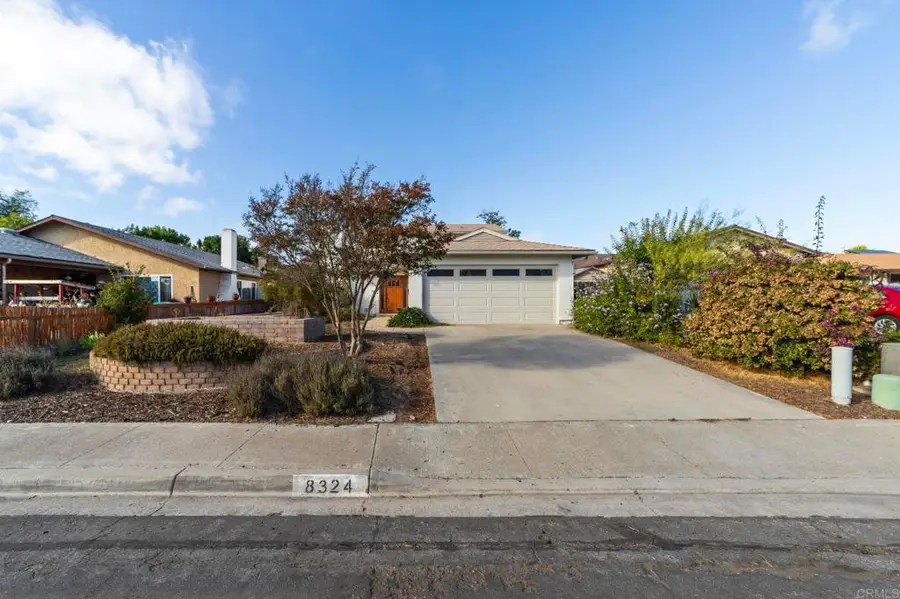 8324 Calle Calzada, San Diego, CA 92126 - Image #2