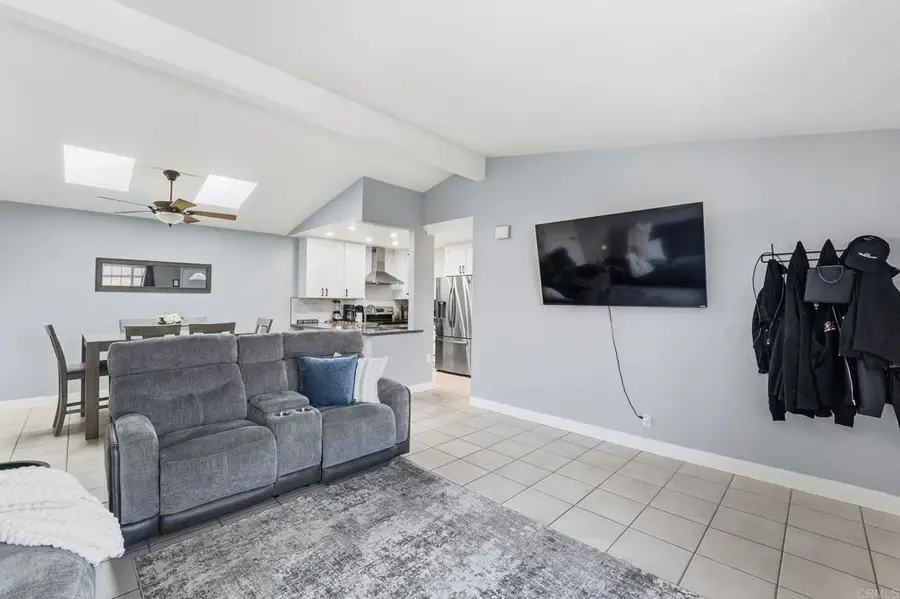 141 Belfast, Escondido, CA 92027 - Image #3