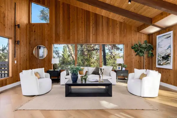 1323 Pine Dr, El Cajon, CA 92020