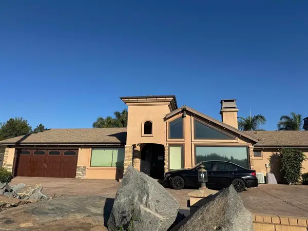 1426 Hidden Mesa View Drive, El Cajon, CA 92019