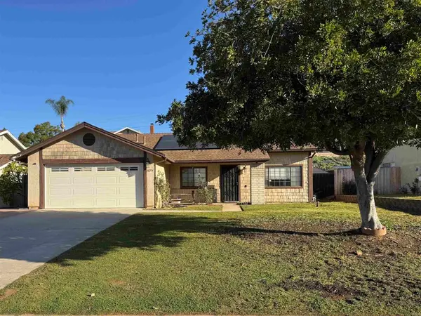 10254 Princess Joann, Santee, CA 92071