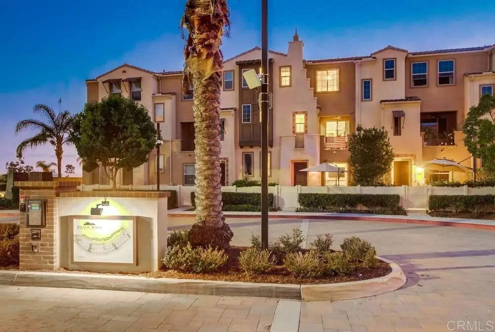 1251 Via Lucero, Oceanside, CA 92056 - #1