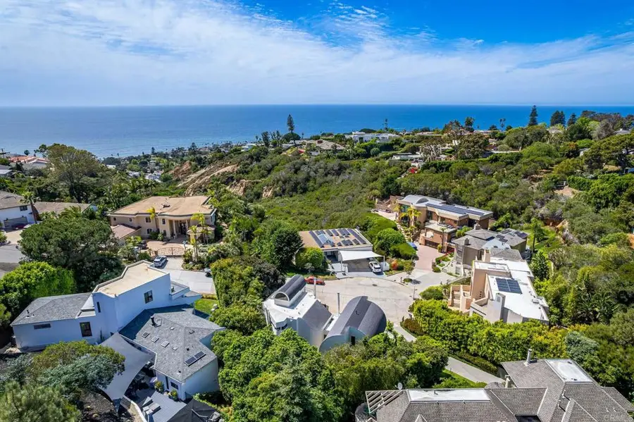 6105 Avenida Chamnez, La Jolla, CA 92037 - #2