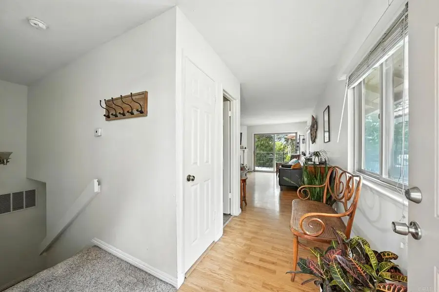 3149 Avenida Olmeda, Carlsbad, CA 92009 - #2