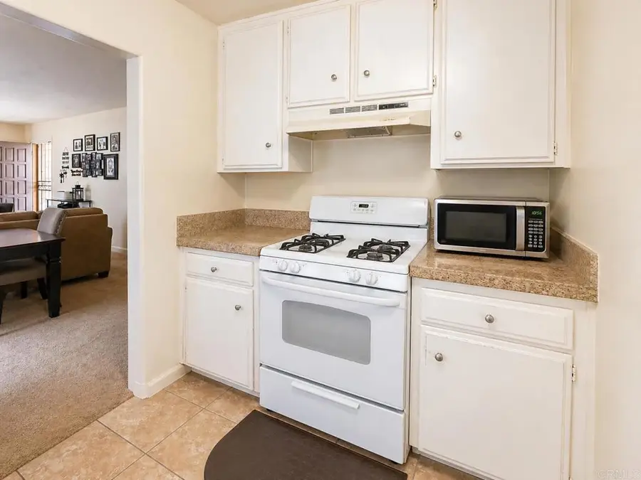 3211 Menlo, San Diego, CA 92105 - #3