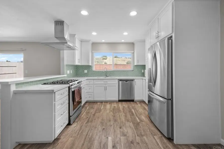 6415 Hayward Way, San Diego, CA 92139 - #3