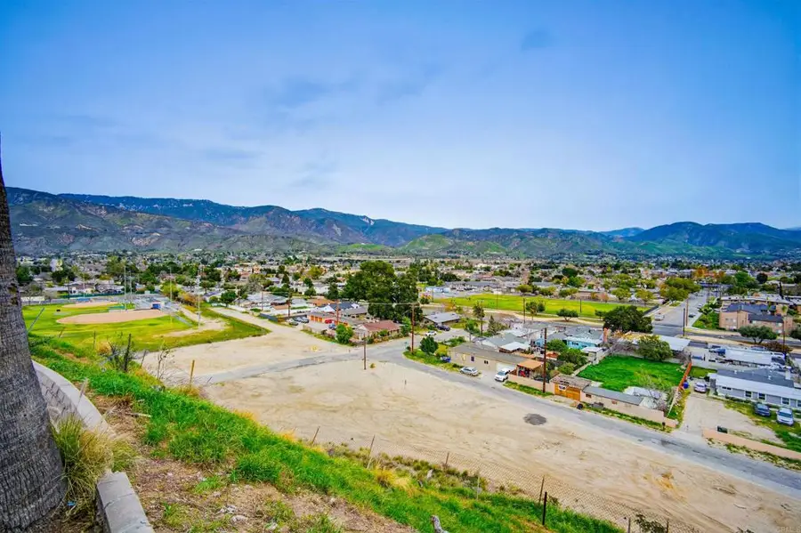 304 Edgerton Drive, San Bernardino, CA 92405 - #2