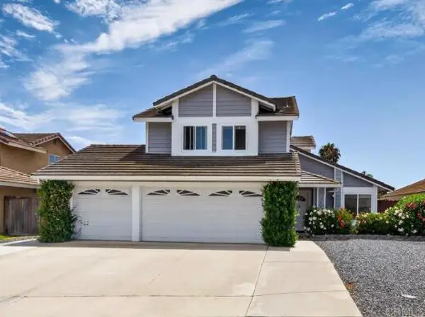 792 Foxwood Drive, Oceanside, CA 92057
