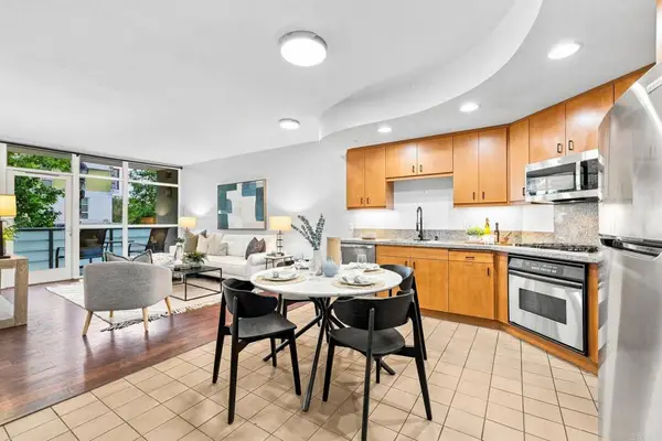 550 15th St #204, San Diego, CA 92101