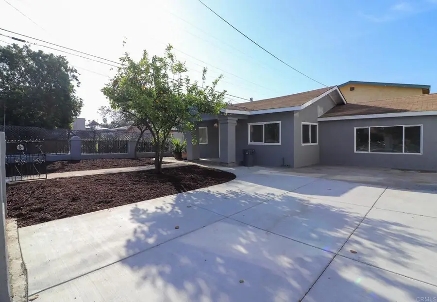 110 W Hall Ave, San Ysidro, CA 92173 - #3