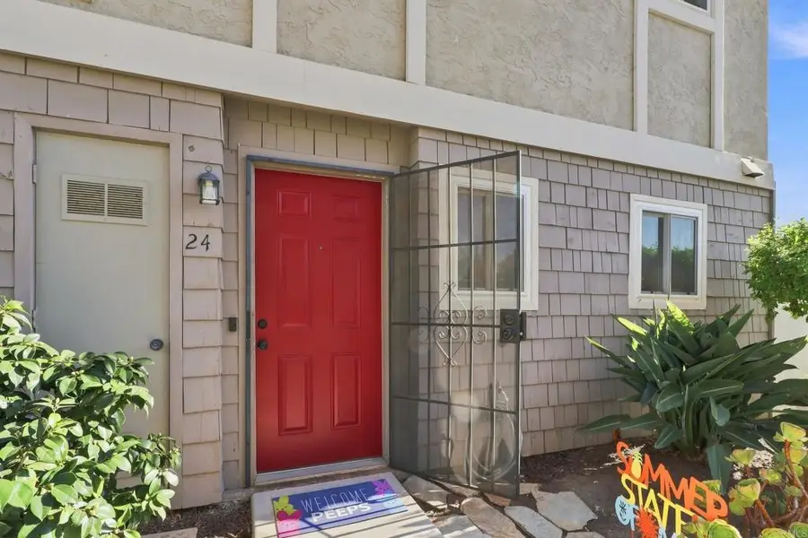 2112 E Vista Way #24, Vista, CA 92084 - #3