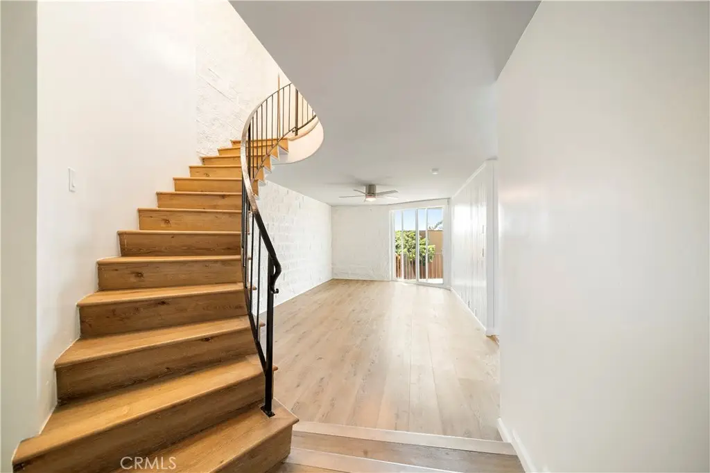 240 W Queen Street #10, Inglewood, CA 90301 - Image #1