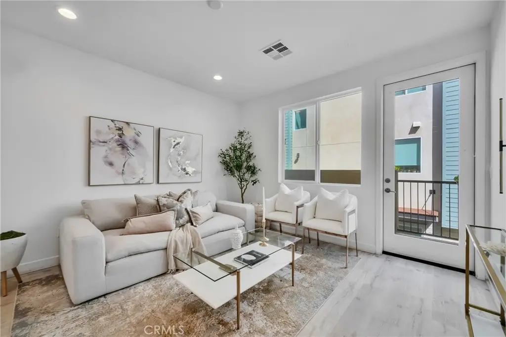 314 Bridgewater Way #2, Gardena, CA 90247 - Image #1