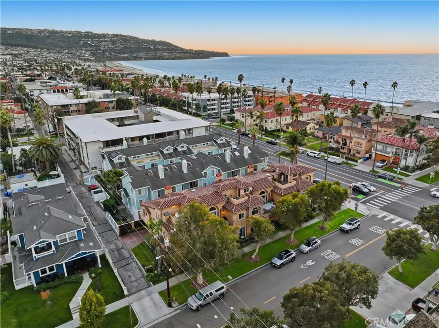 202 Avenue C, Redondo Beach, CA 90277 - #3