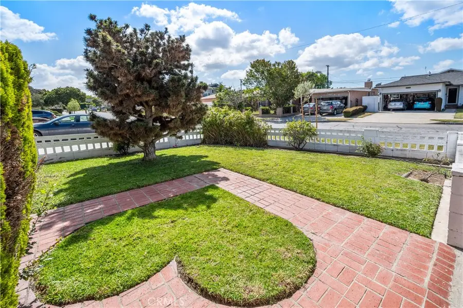 3437 W 229th Street, Torrance, CA 90505 - #2