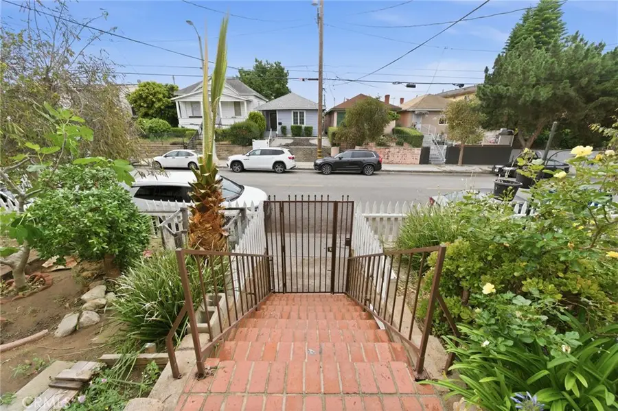 338 W 9th Street, San Pedro, CA 90731 - #2