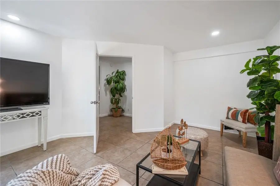 378 S Miraleste Drive #426, San Pedro, CA 90732 - #3