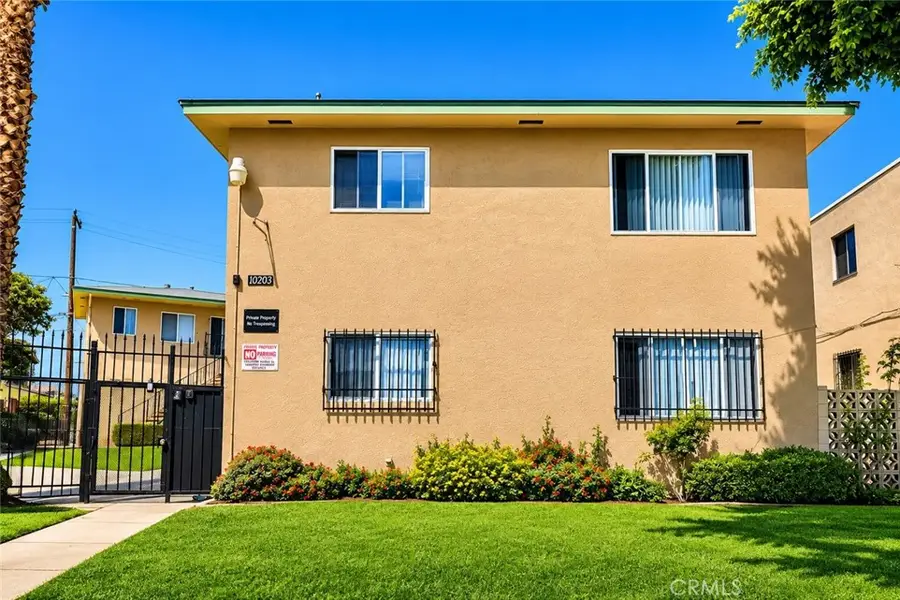 10203 England Avenue, Inglewood, CA 90303 - #2