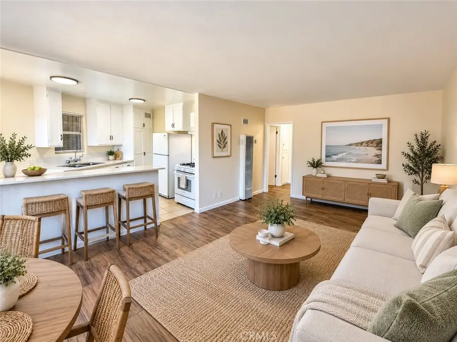 10203 England Avenue, Inglewood, CA 90303 - #3